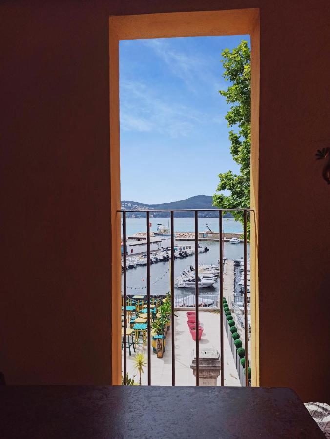 Bed and Breakfast O Reves Ailleurs Сен-Сир-сюр-Мер Экстерьер фото